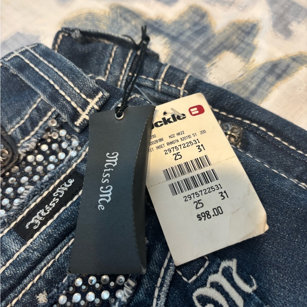 NWTO Miss Me Dark Blue Distressed Women's Bootcut Jeans 25x31 - Picture 2 of 3